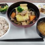 元気が出るメニュー(ロールキャベツ 和風茸あんかけ)