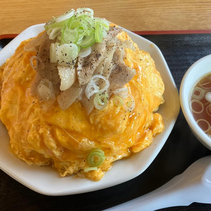 オム肉チャーハン(中華屋蛸井)