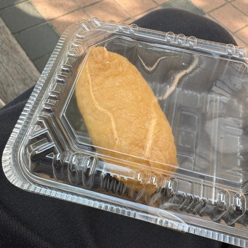 白ゴマいなり(いなり寿司専門店 備sonau (そなう))