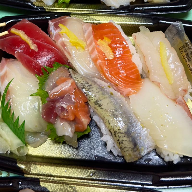 柚子胡椒風味づけ盛合せ(特製たれ付)(ちよだ鮨 曳舟店)