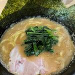 豚骨醤油らーめん