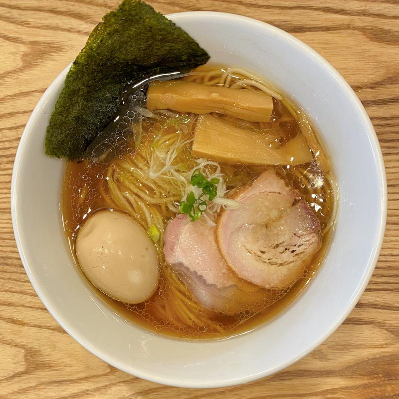 淡麗醤油らぁ麺(麺道 ひとひら)