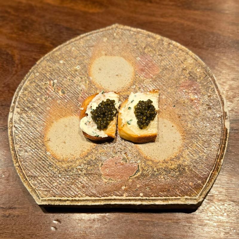 キャビアとマスカルポーネのブルスケッタ(ラ・ルッチョラ)