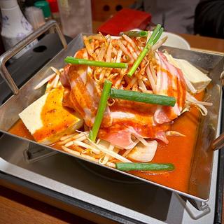 特製紅ダレちりとり鍋(酉や喜兵衛分店 とりかわ長兵衛)