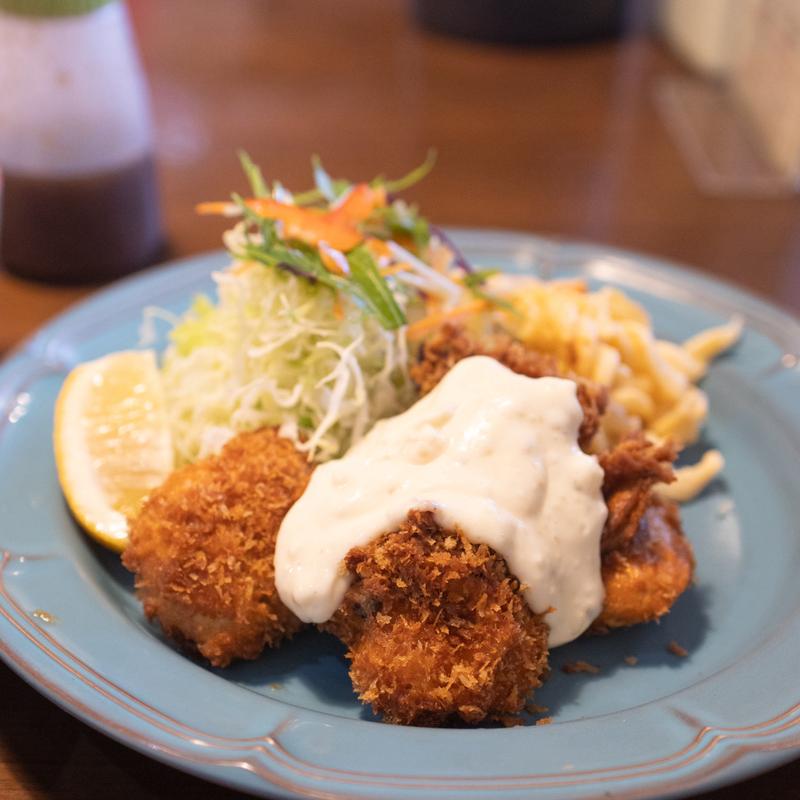 ホタテフライ(洋食のオーニシ)