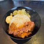 ホルモン丼(いっちゃん亭 )