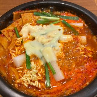 (コリアンキッチン シジャン 川崎アゼリア店)