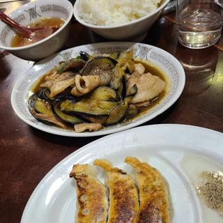 茄子味噌炒めライス 半餃子