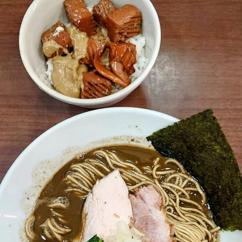 イカバターに蟹味噌のせご飯(煮干し中華そば 山形屋)