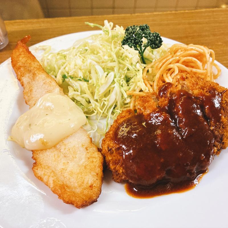 サービスランチ(ニュートモヒロ)