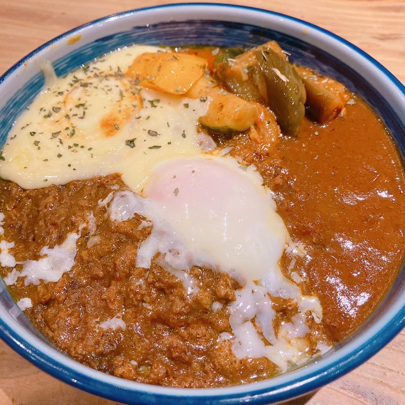 チーズキーマカレー(もうやんカレー 大忍具 （モウヤンカレー ダイニング）)