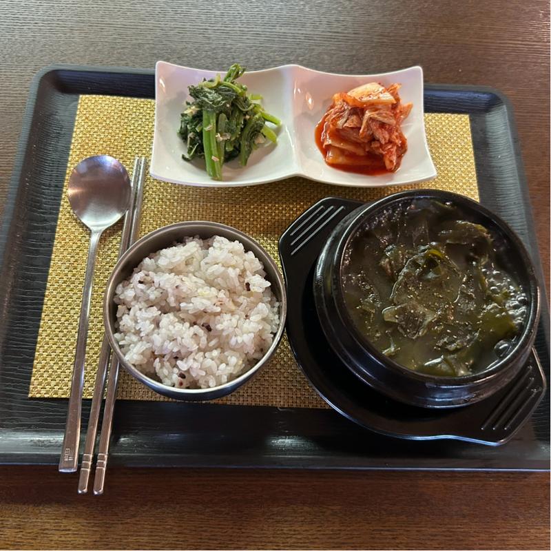 韓国風ワカメスープ(韓国料理プルコギ家 )