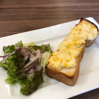 コーンマヨトースト(高倉町珈琲 柏の葉店)