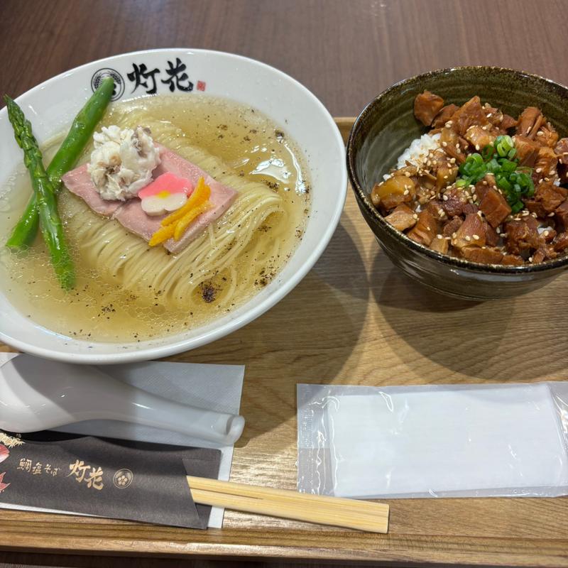 真鯛とはまぐり出汁の塩らぁ麺(鯛塩そば灯花 イオンモール岡崎店)