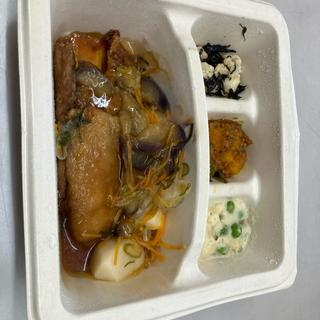 たっぷり野菜と鯖の甘酢あん