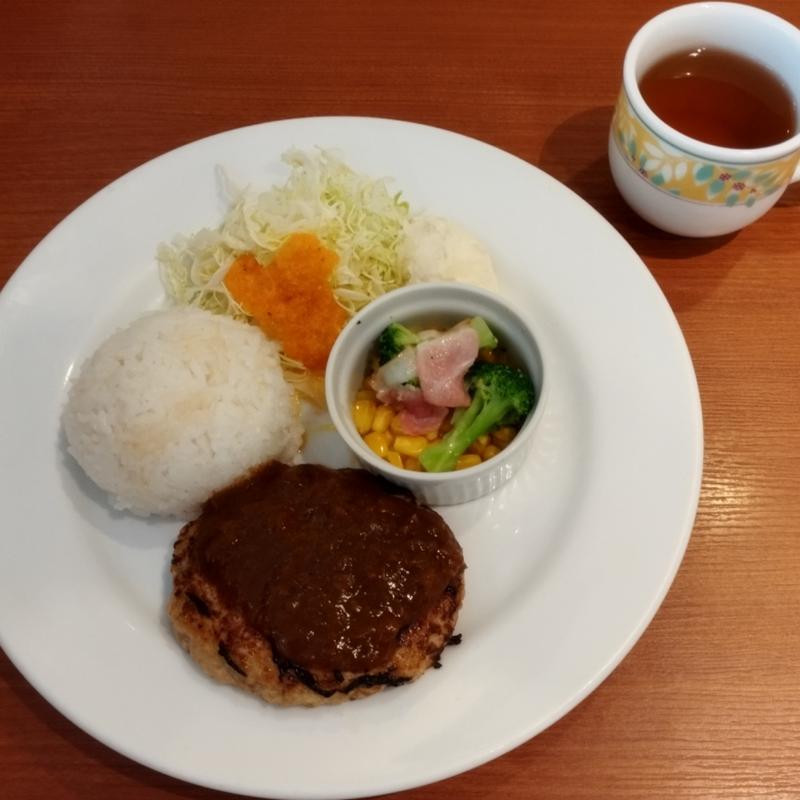 日替りワンプレートランチ(カレーハンバーグ＆ベーコンコーン)(デニーズ 奥戸店 （Dennys）)