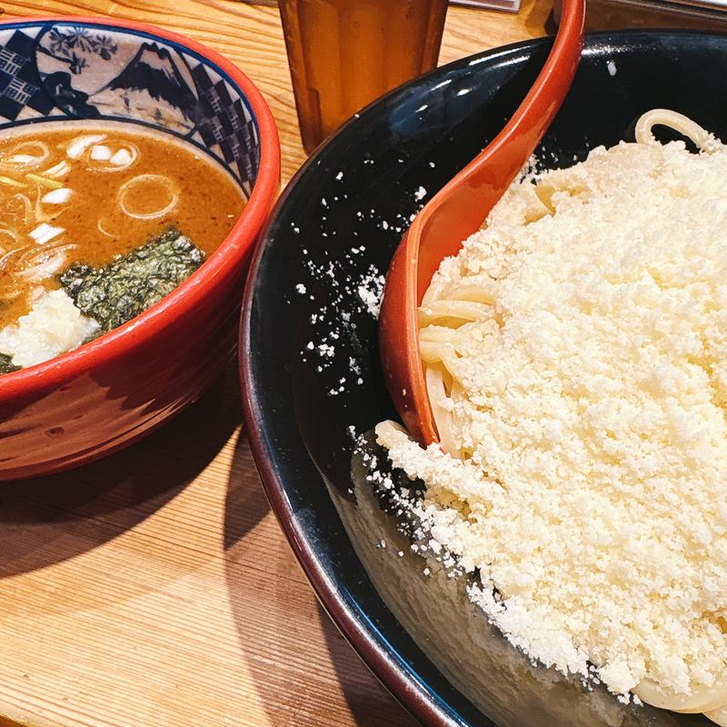 濃厚チーズつけ麺(三田製麺所 梅田店 )