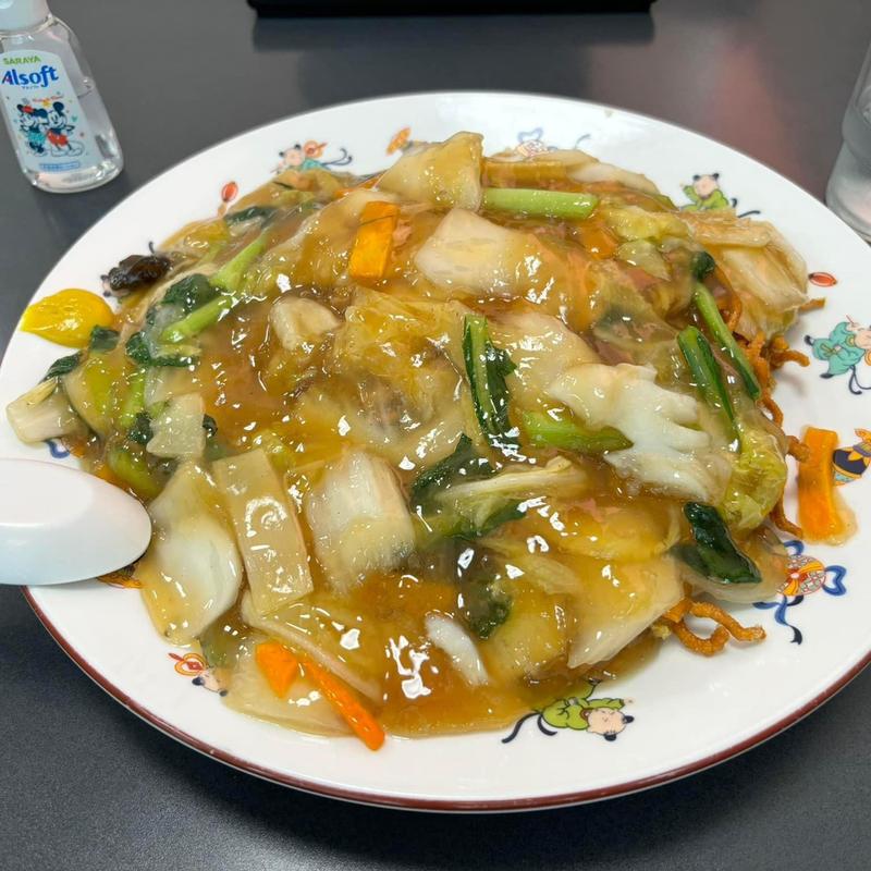 五目かたやきそば(呂望 岱山亭 （ロボウ タイザンテイ）)