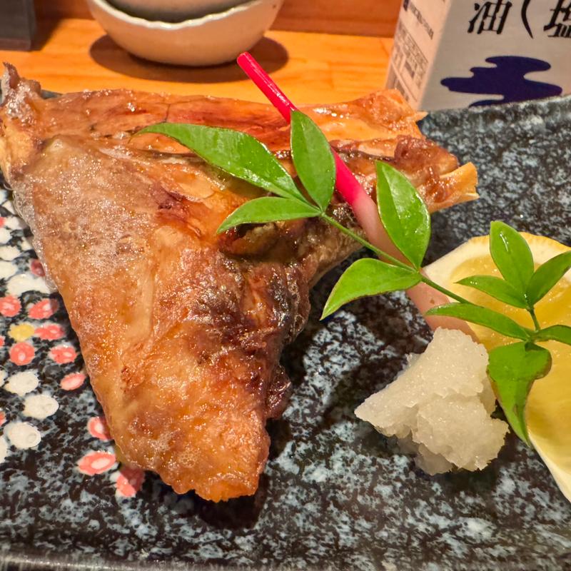 鰤の釜焼き(創作食堂小ＨＡＮＡ)