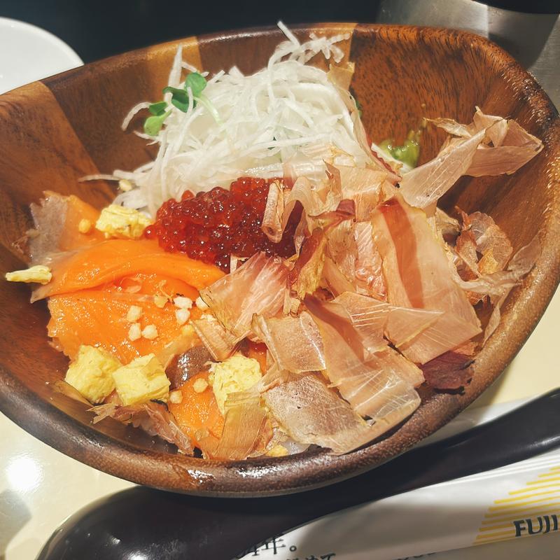 サーモンといくらの親子ごはん(お茶漬け 京都桂川食堂)