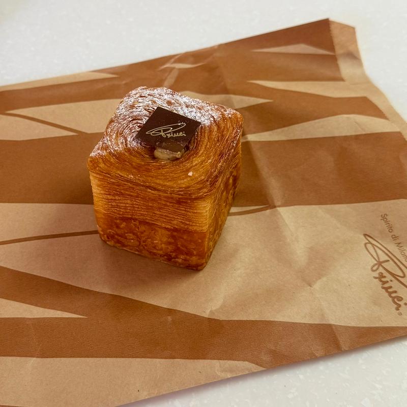 コルネッティ ダーディ クレマティ(プリンチ 代官山T-SITE)