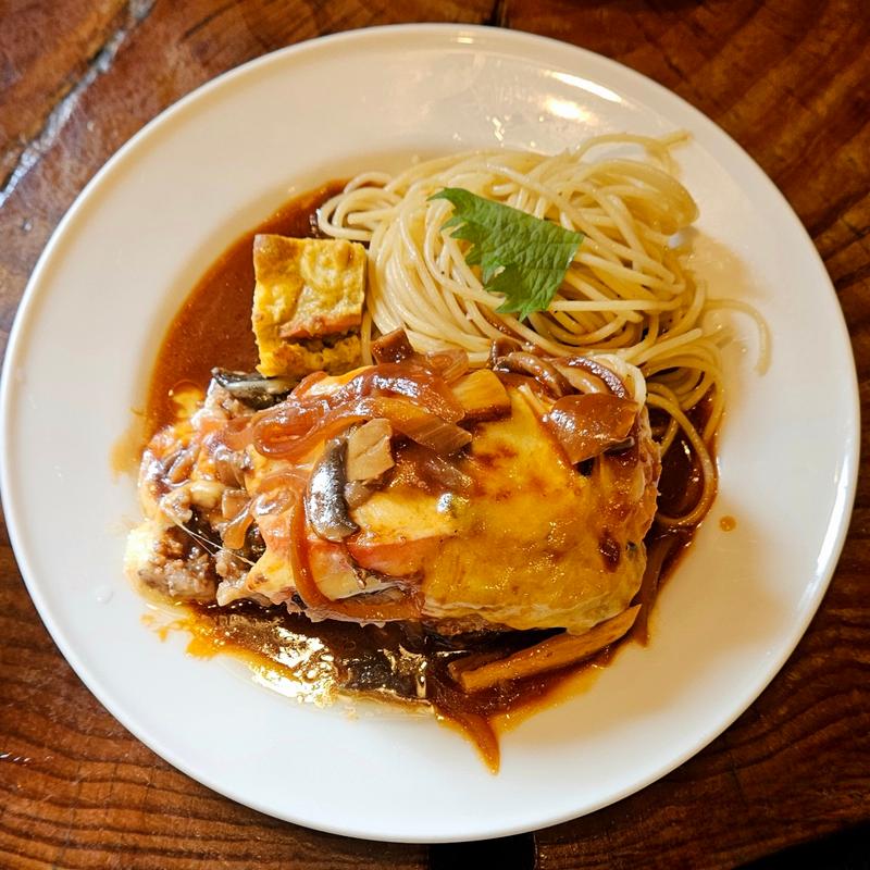 挽肉・なす・チーズの重ね焼き(ラ・タベルナ )