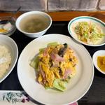 ベーコンと玉子炒め
