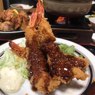 海老フライ定食(角新食堂)