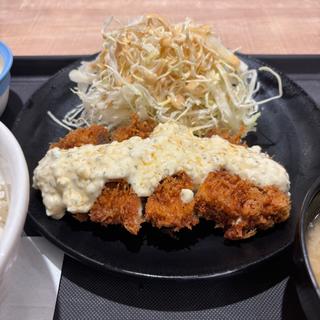 タルタルチキンかつ定食