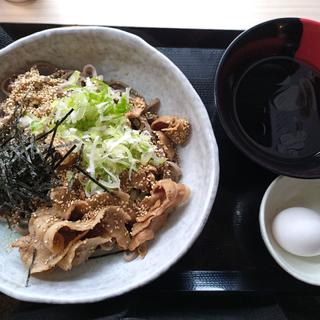 豚肉つけ蕎麦(立ち喰い蕎麦 噛む。)