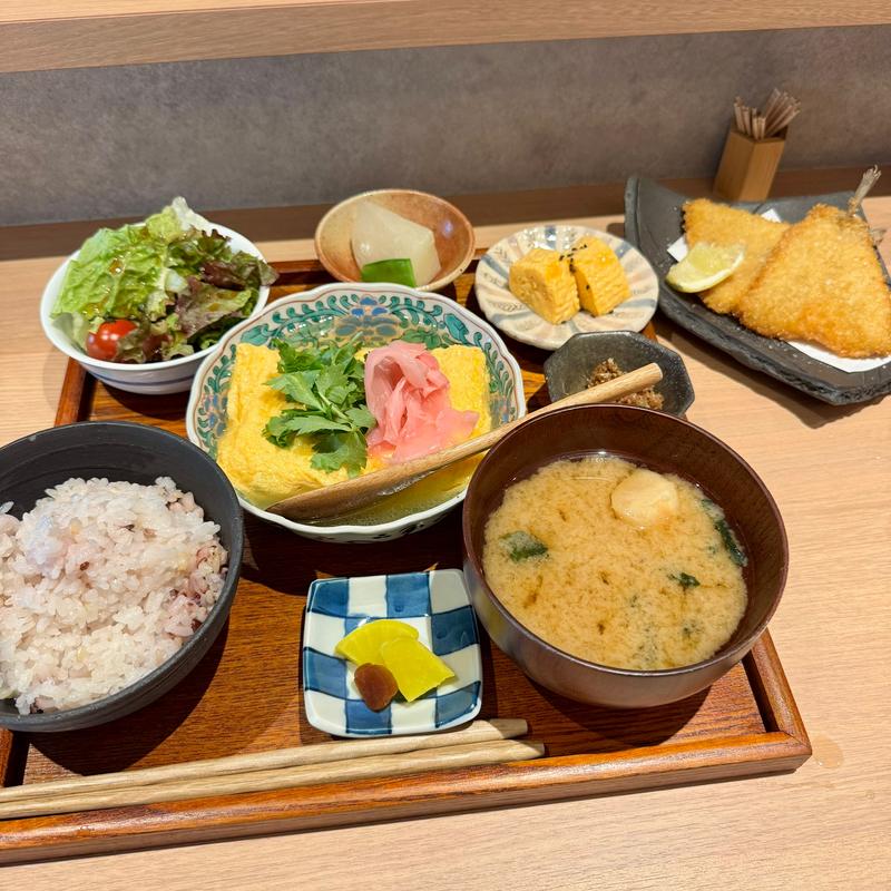 日替わりランチに肉だし巻き卵(食堂みづ木)