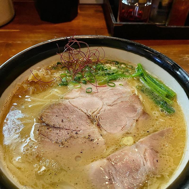 濃厚塩らーめん(上本町 麺乃家)