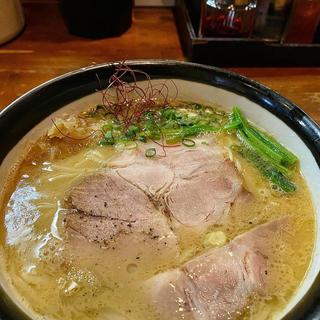 濃厚塩らーめん