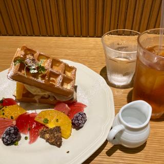 オレンジとアールグレイのワッフル