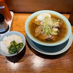 中華そば　茹で卵スライス