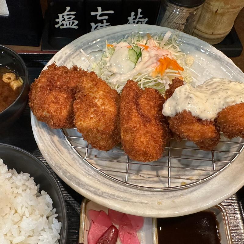 チキンカツ定食(正起屋 阪急三番街店 （まさきや）)