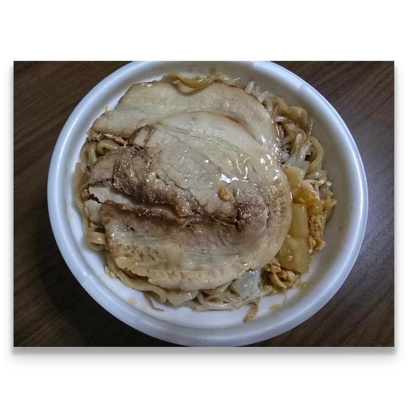 デカ豚ラーメン デカ旨チャーシュー(セブン-イレブン 下総中山駅北口通り店)