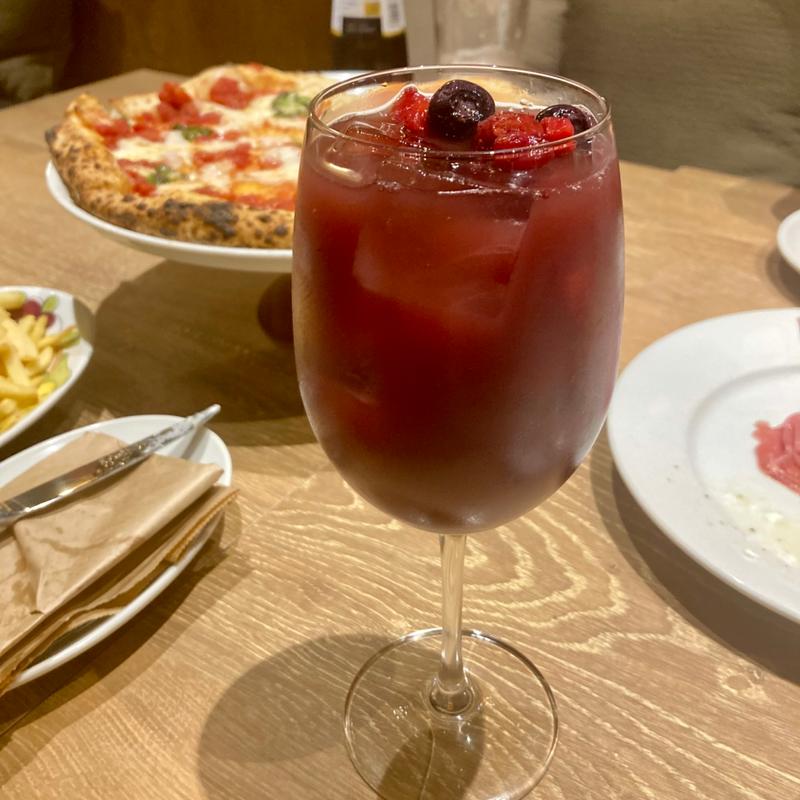 赤サングリア(Italian Kitchen VANSAN 伏見新堀川店)