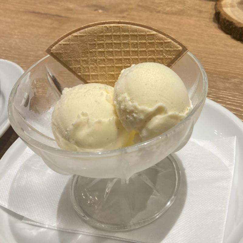 イタリアンジェラート（バニラ）(Italian Kitchen VANSAN 伏見新堀川店)