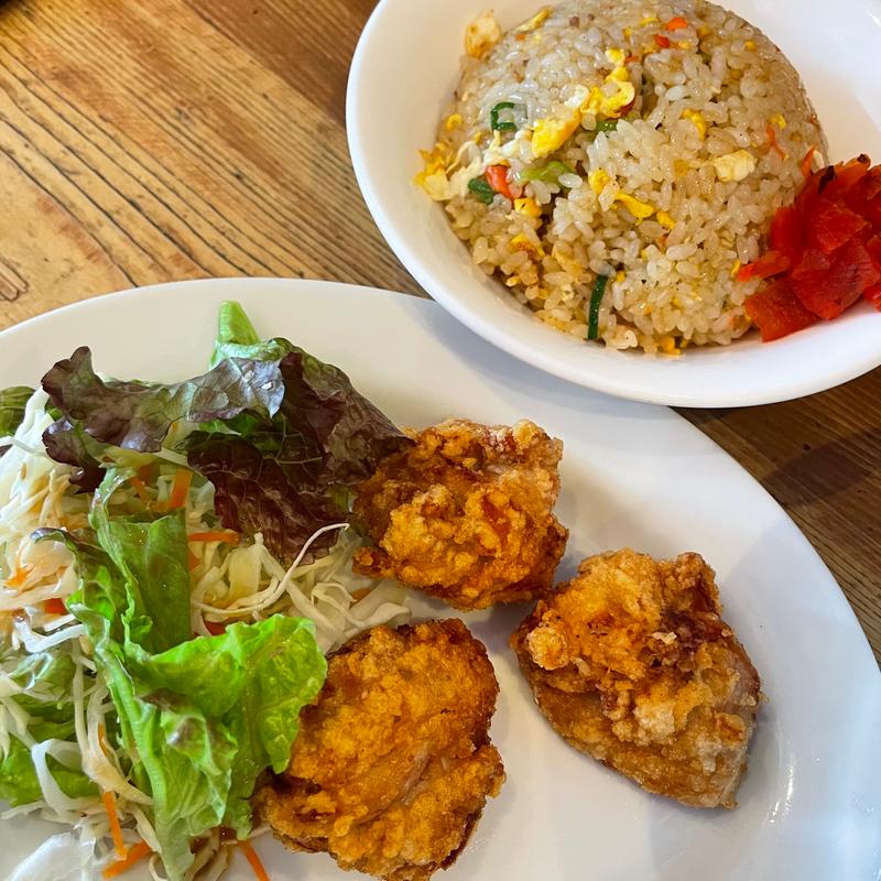 唐揚げと半チャーハンセット(まひる屋 （まひるや）)