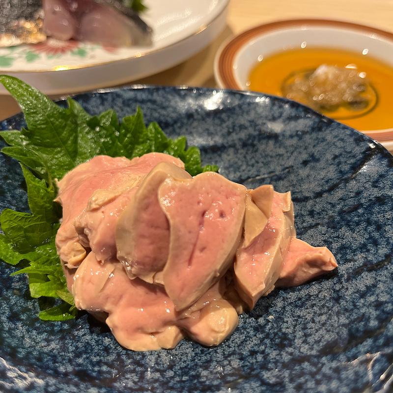 黒さつま鶏の白レバ刺し(酒場らいと - LIGHT -)