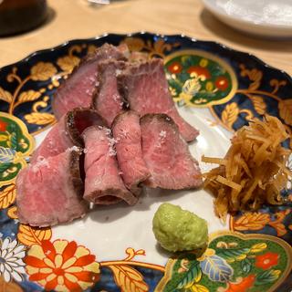 黒毛和牛のタタキ