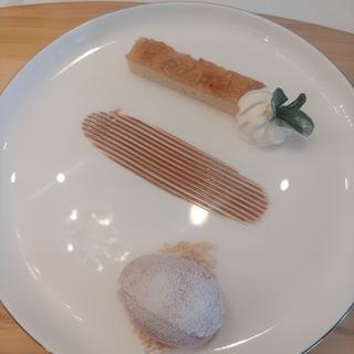 本日のタルトとソルベ(レストラン タガミ （Restaurant Tagami）)