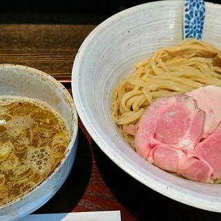 (メンドコロ キナリ)