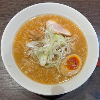 味噌らぁ麺(らぁめん 吉家)