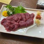 馬刺し