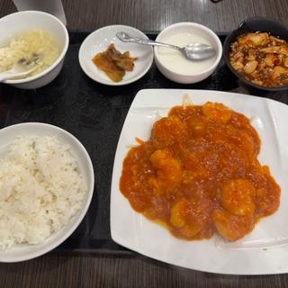 エビチリ定食