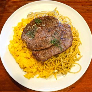 牛肉の薄切りステーキ