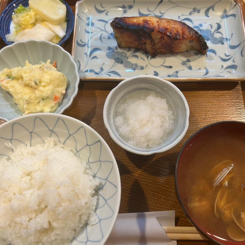 銀ダラの西京焼き定食(舛屋)