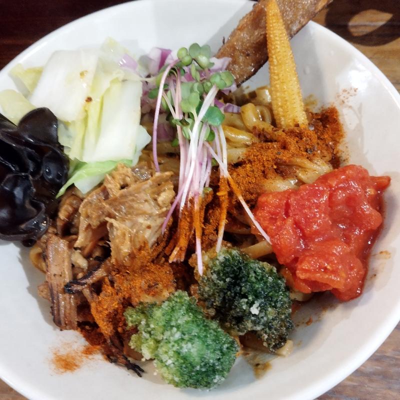 スパイスまぜそば(スパイスラーメン 点と線.)